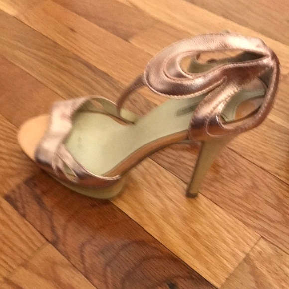 Metallic Platform Sandals - Picture 3 of 3